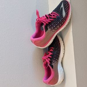 Brooks Pureflow 5